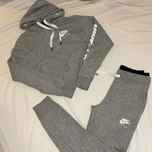 Nike jump suit